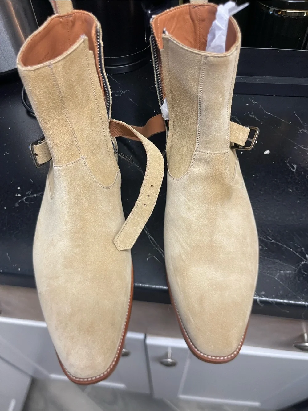 Men's Beige Suede Chukka Boots with Red Sole